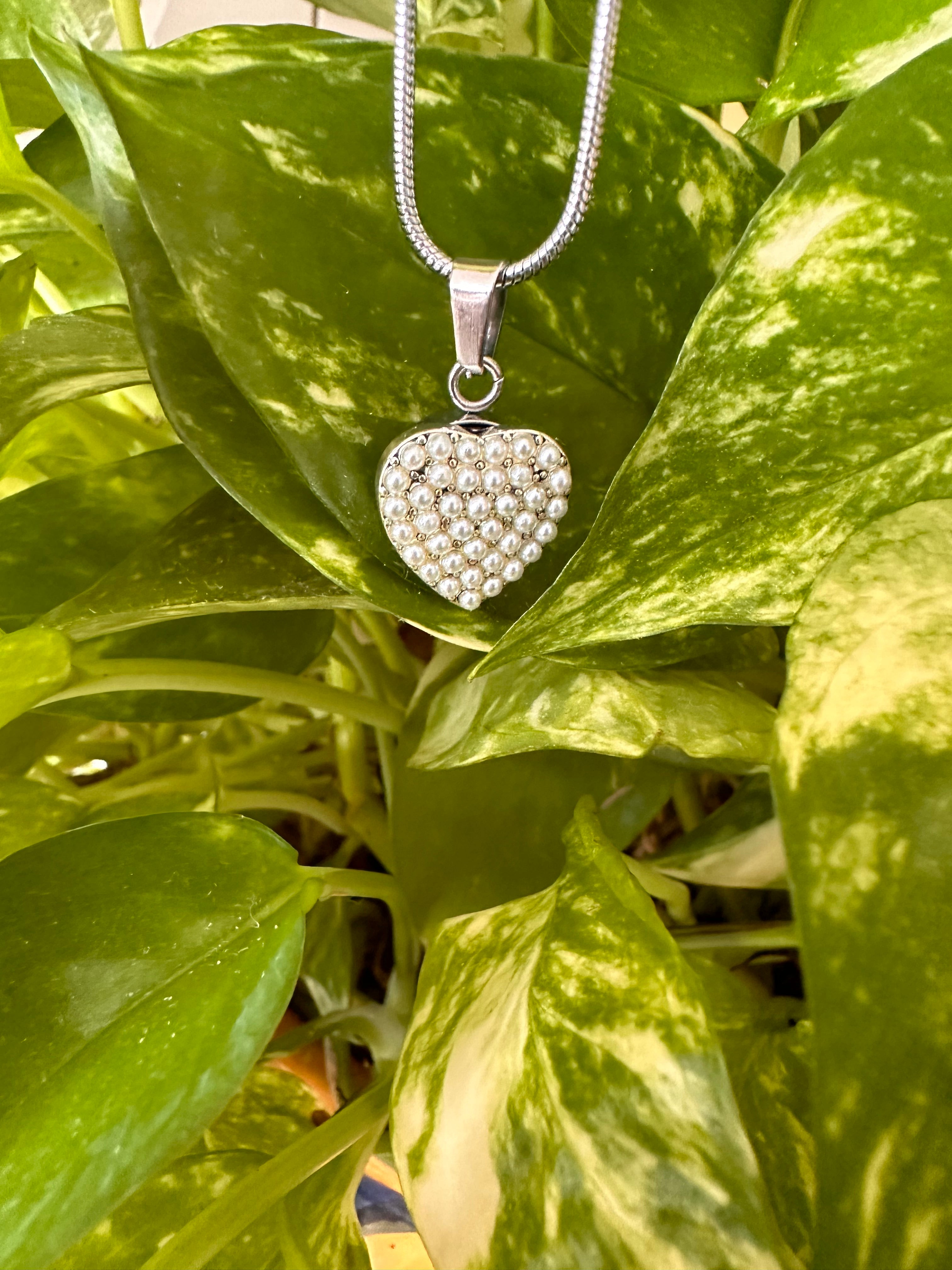X - Small Pendant - Victory