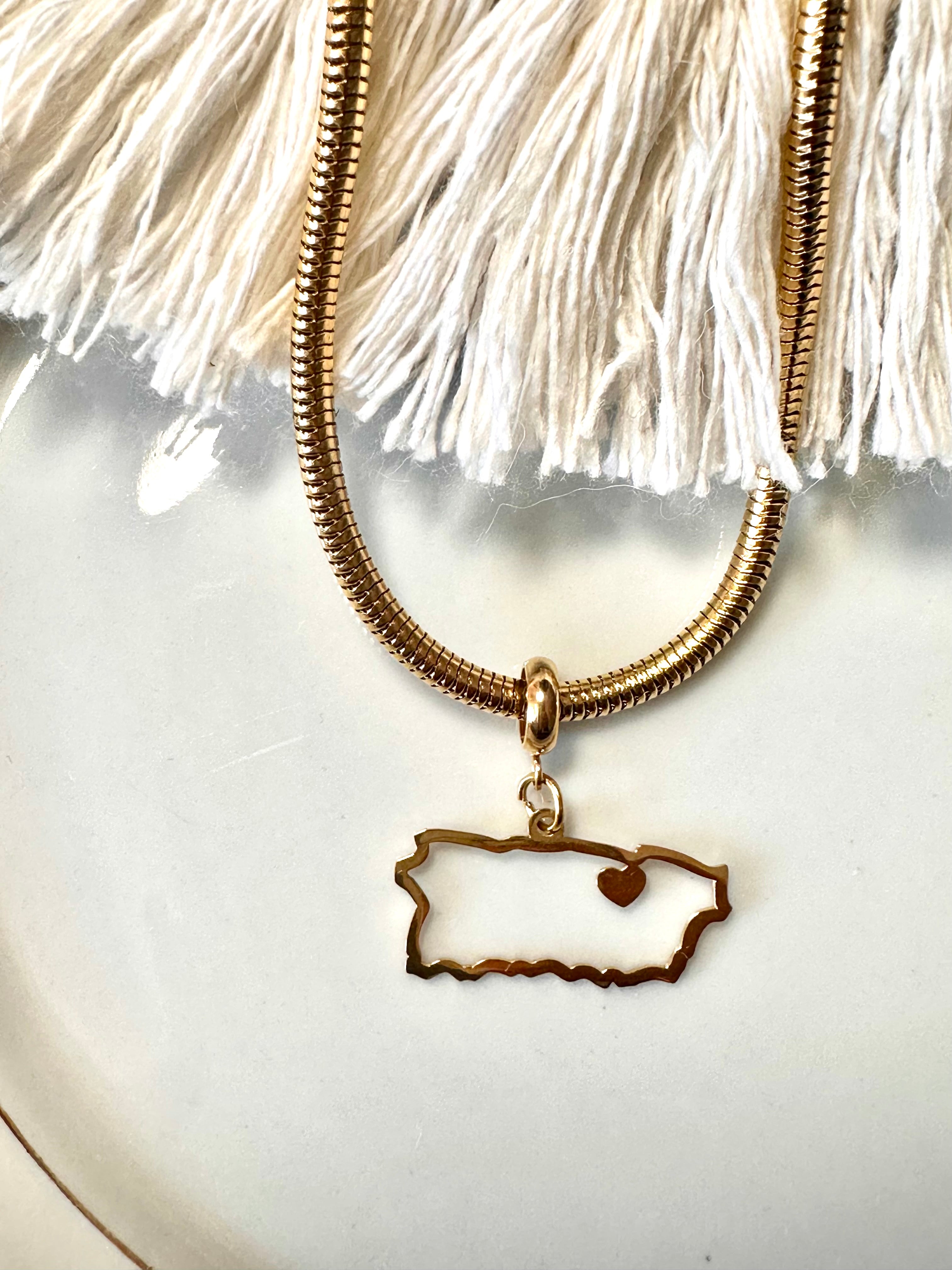 Yo Amo a Puerto Rico 🇵🇷 (Gold) - Cadena con Charm