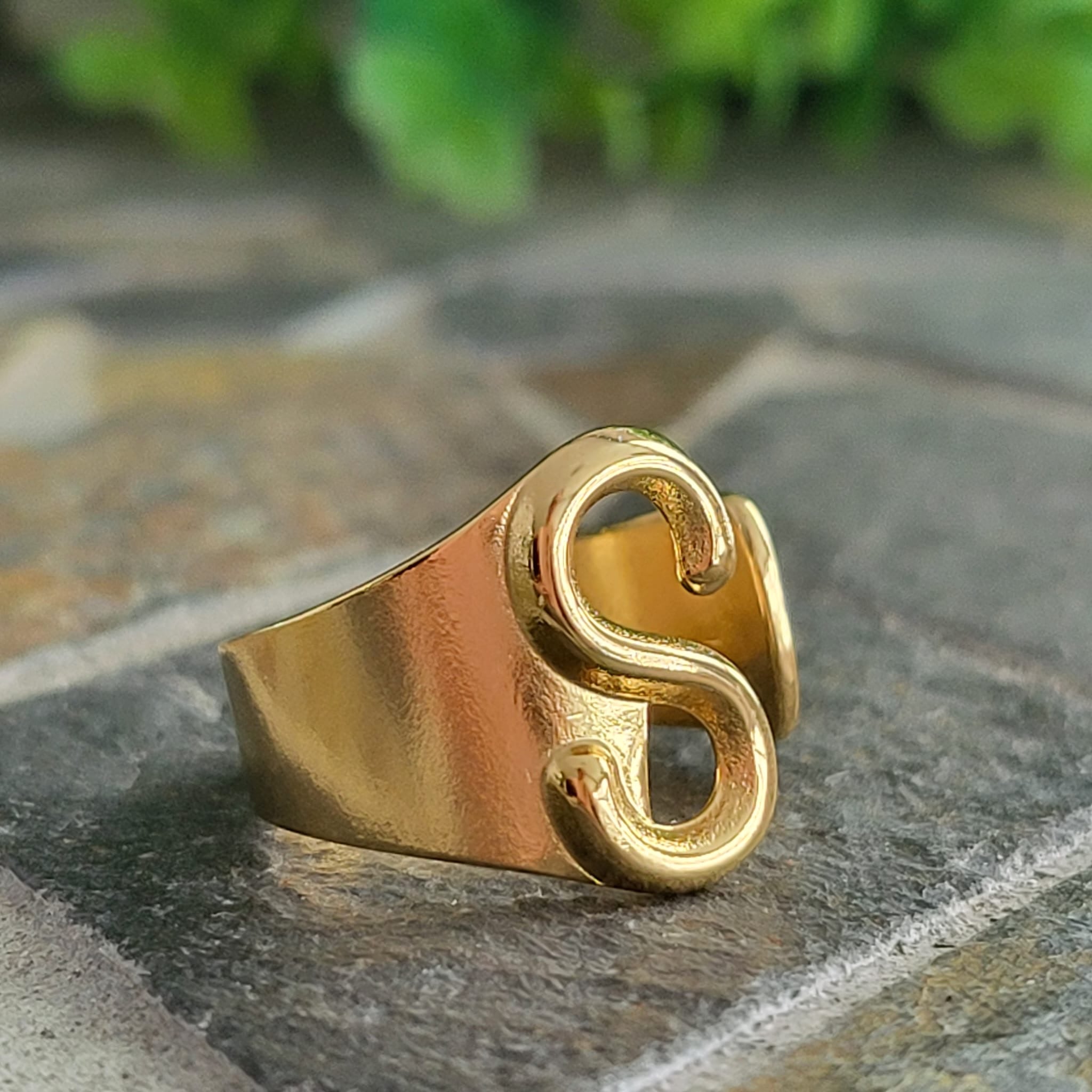Luxe Ring - Initial- S