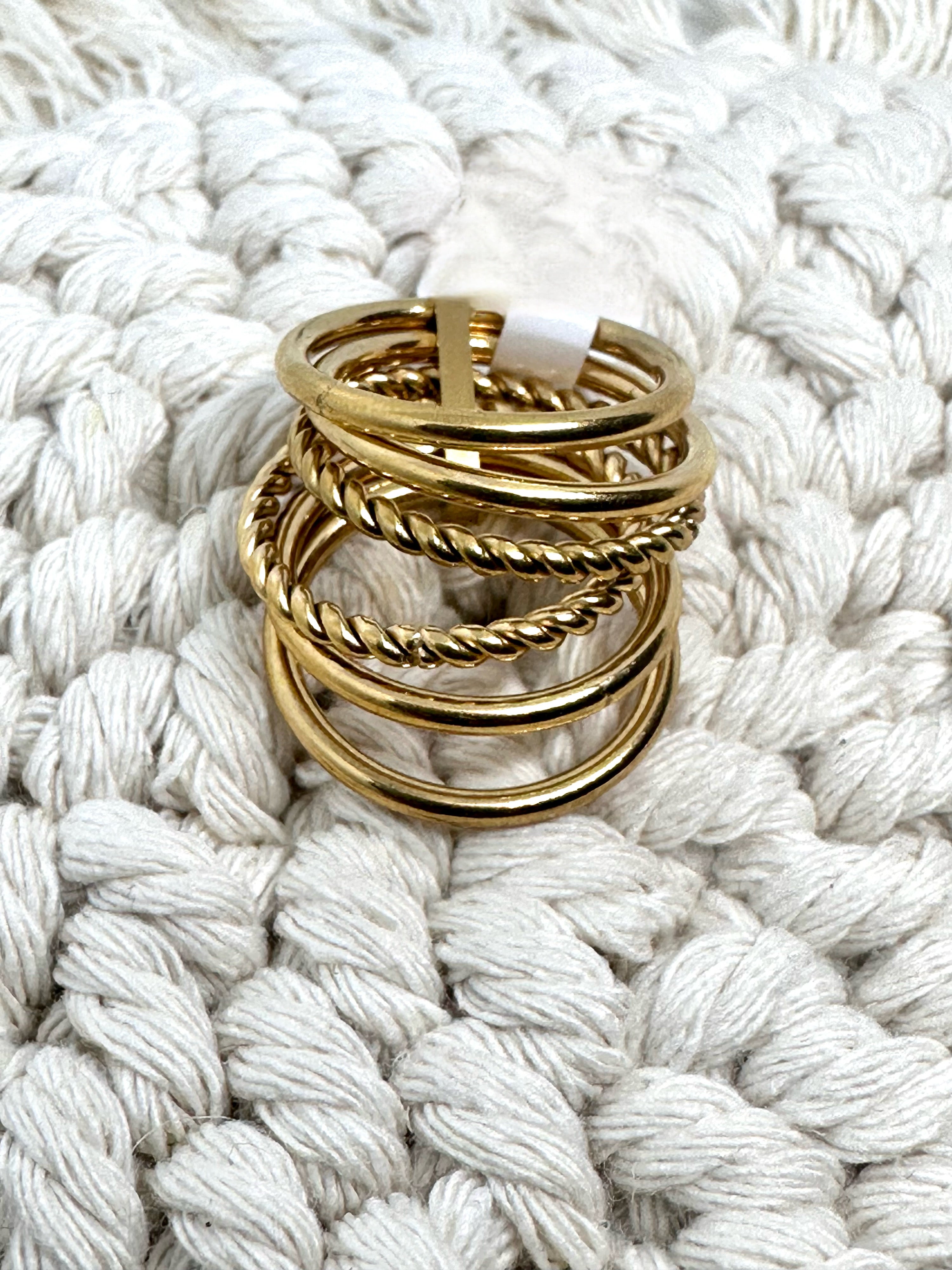 Six Circle Silver Ring with Design - Gold