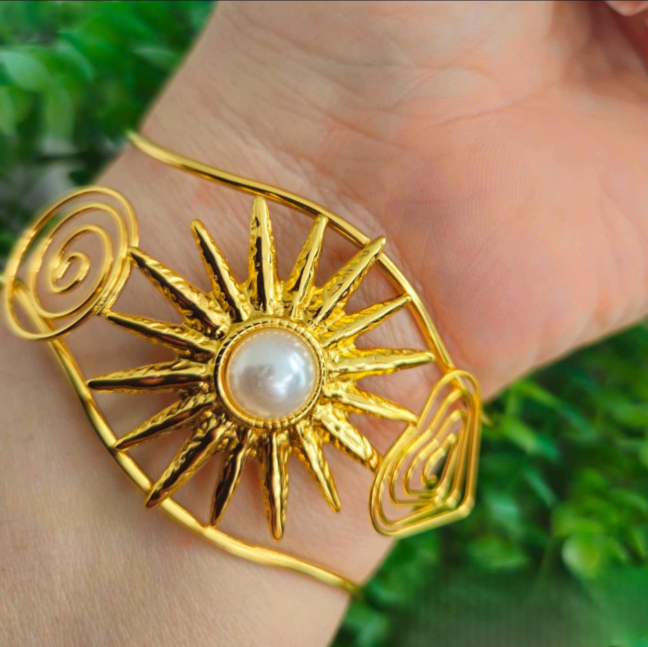 LUXE SS CUFF BANGLE - CELESTIAL DREAMS (GOLD)