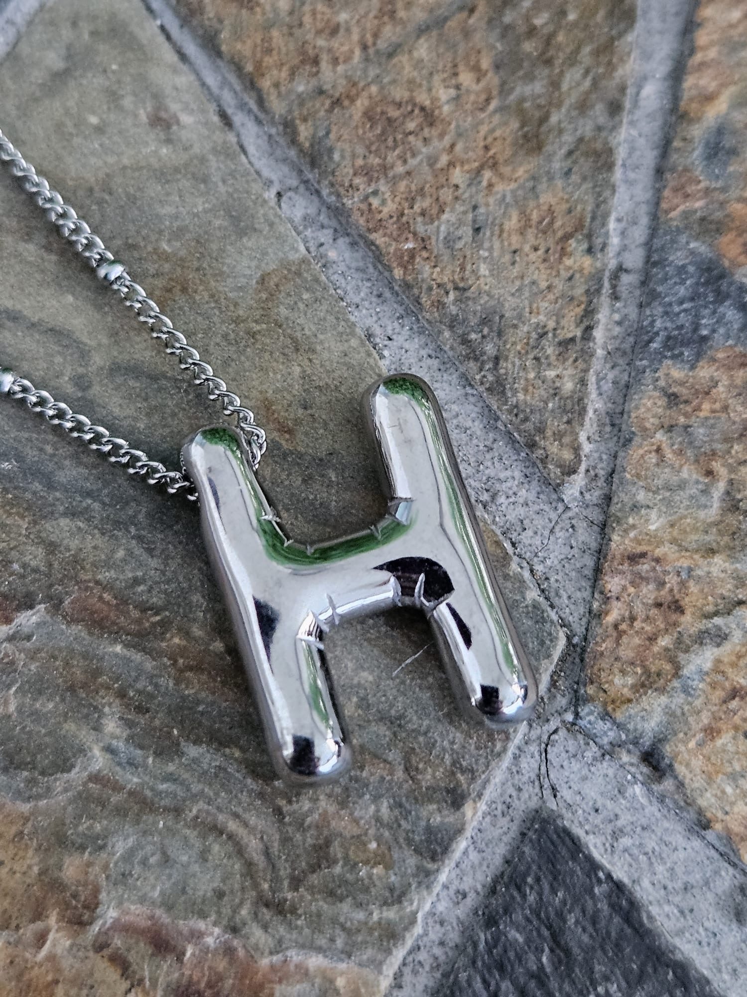 Initial Necklace - Bamboo Balloon (SILVER) - H