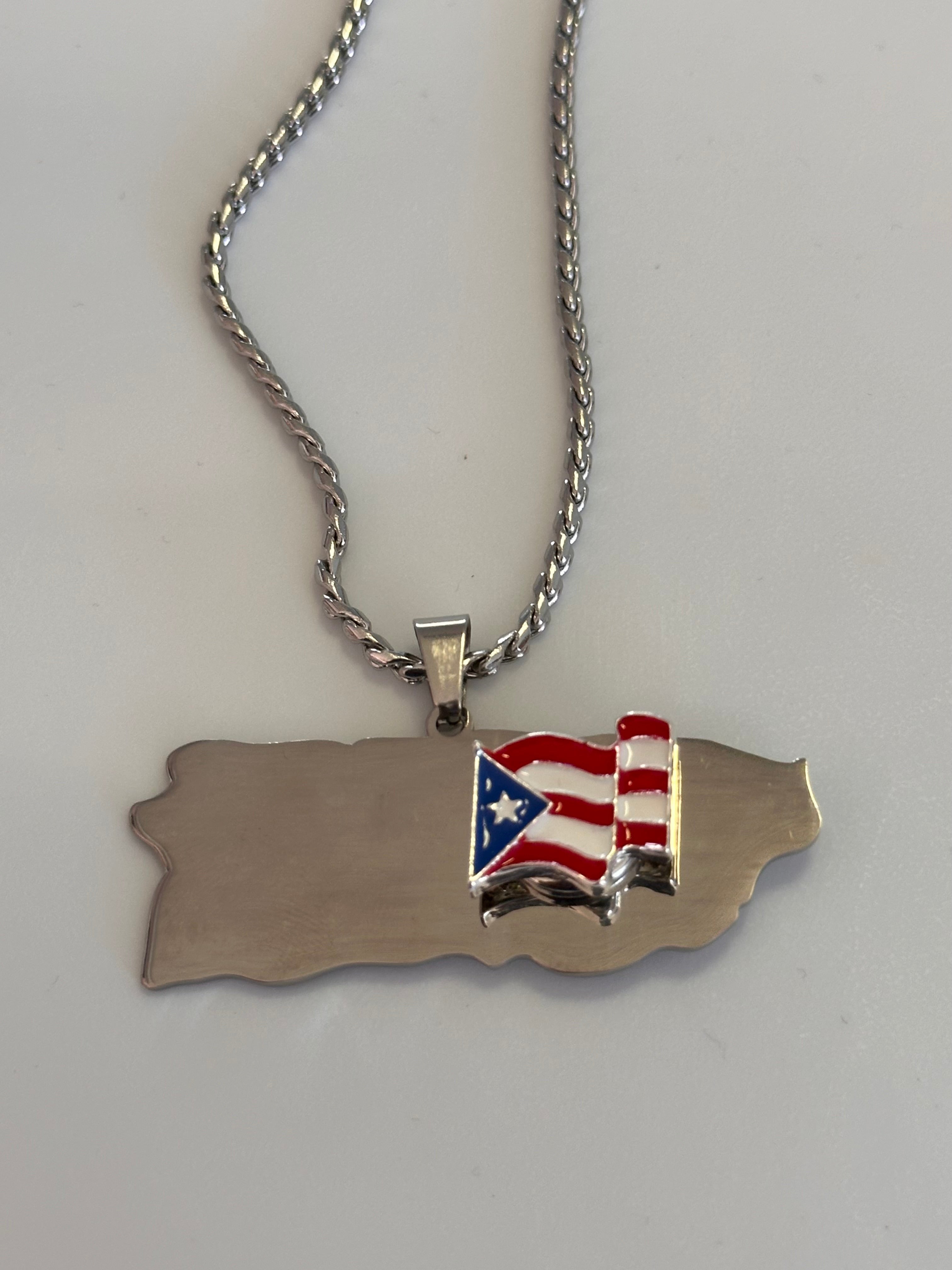 Collar de Puerto Rico 🇵🇷 con bandera - plateado