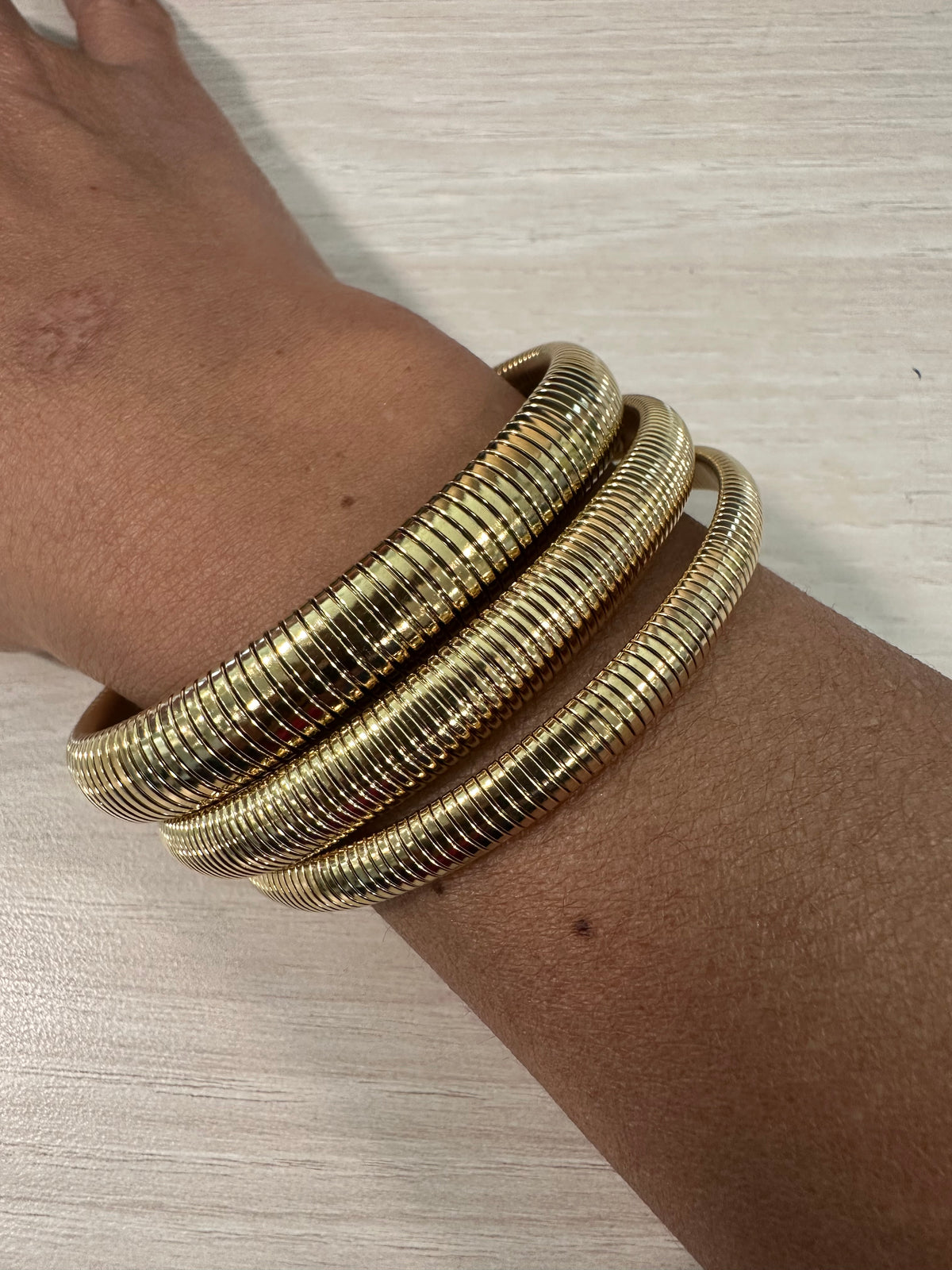 Chic Gold Bracelets Set