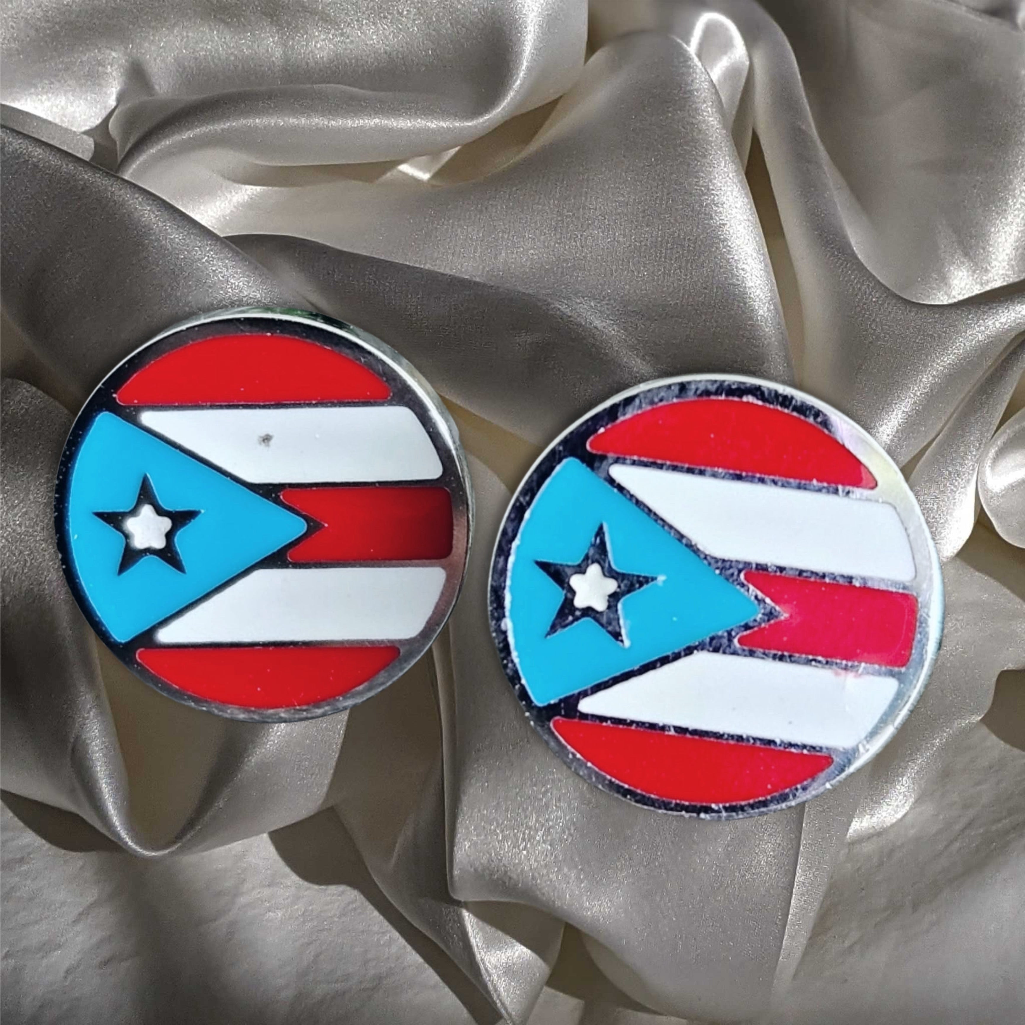 LUXE EARRINGS - PR FLAG (Silver)