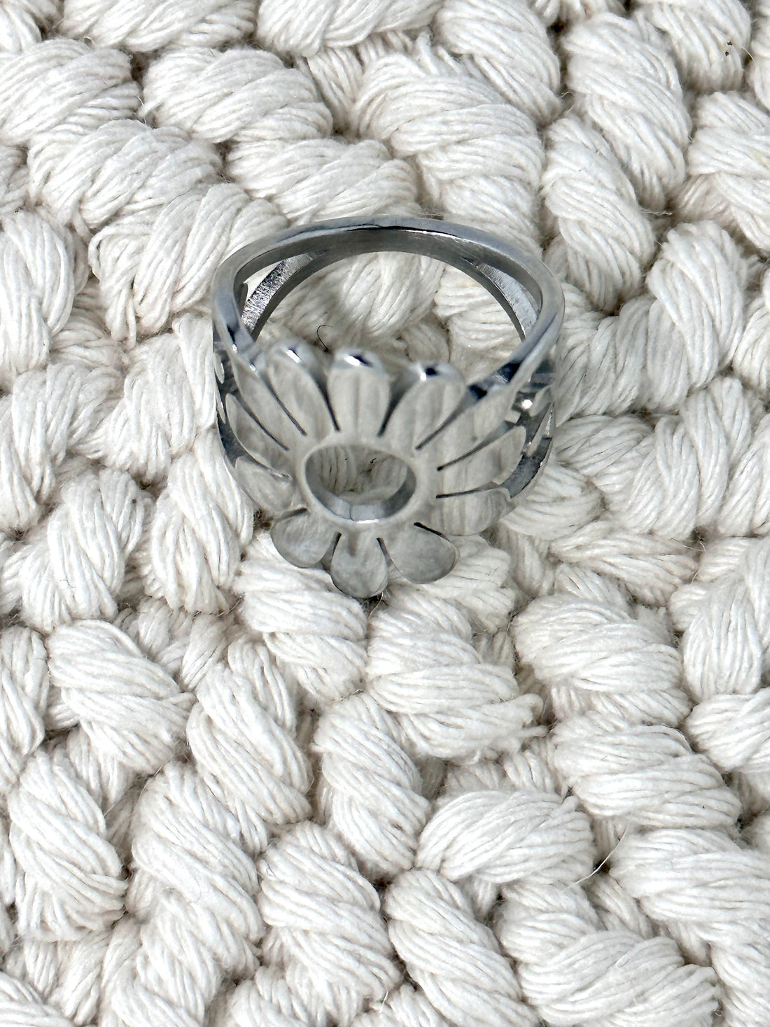 Flower Ring - (Silver)