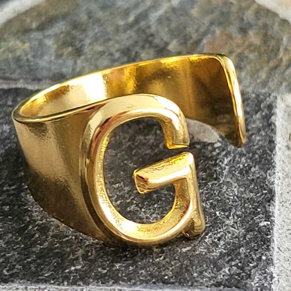 Luxe Ring - Initial- G