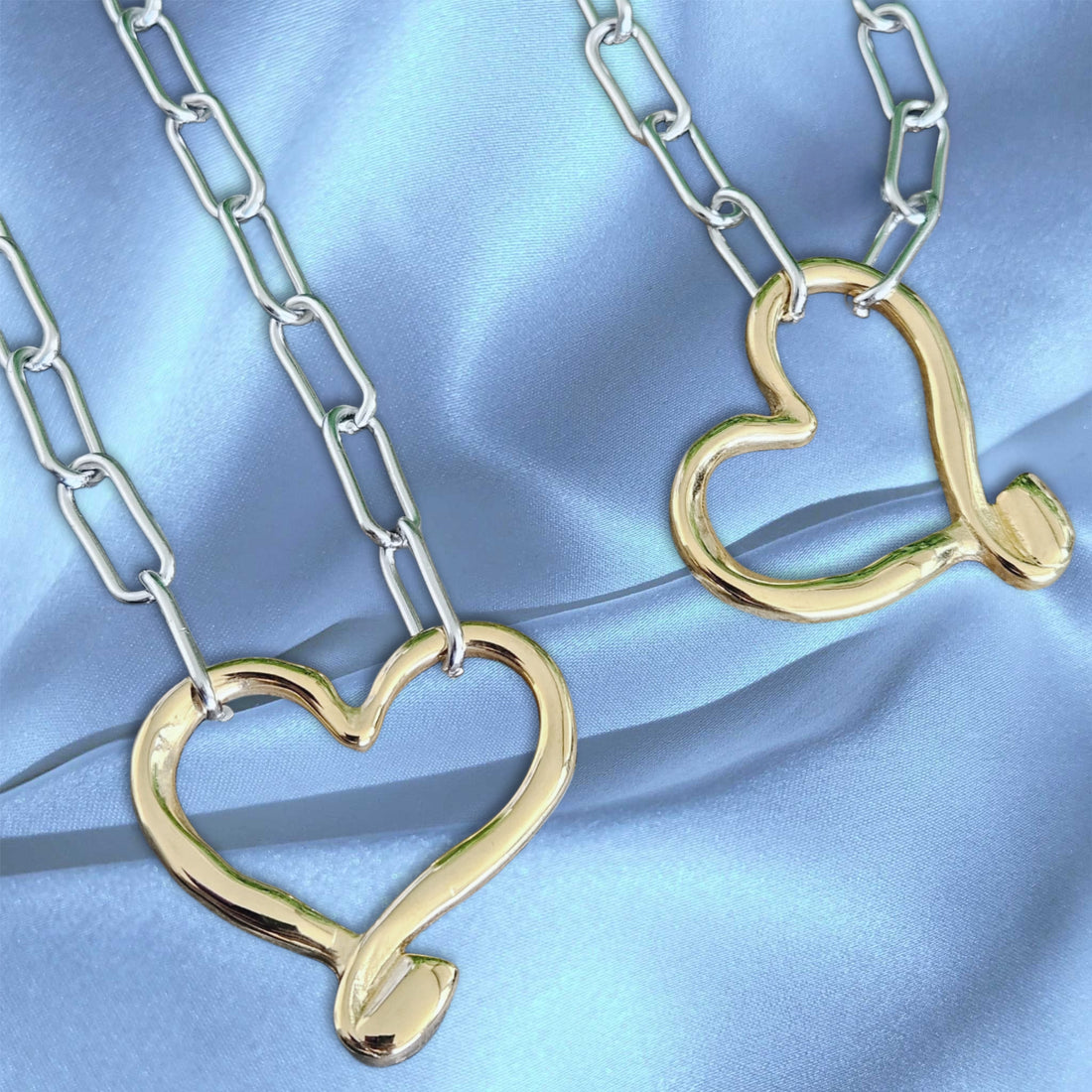 LUXE SS NECKLACE SET- EMBRACE HEART (Gold and silver)