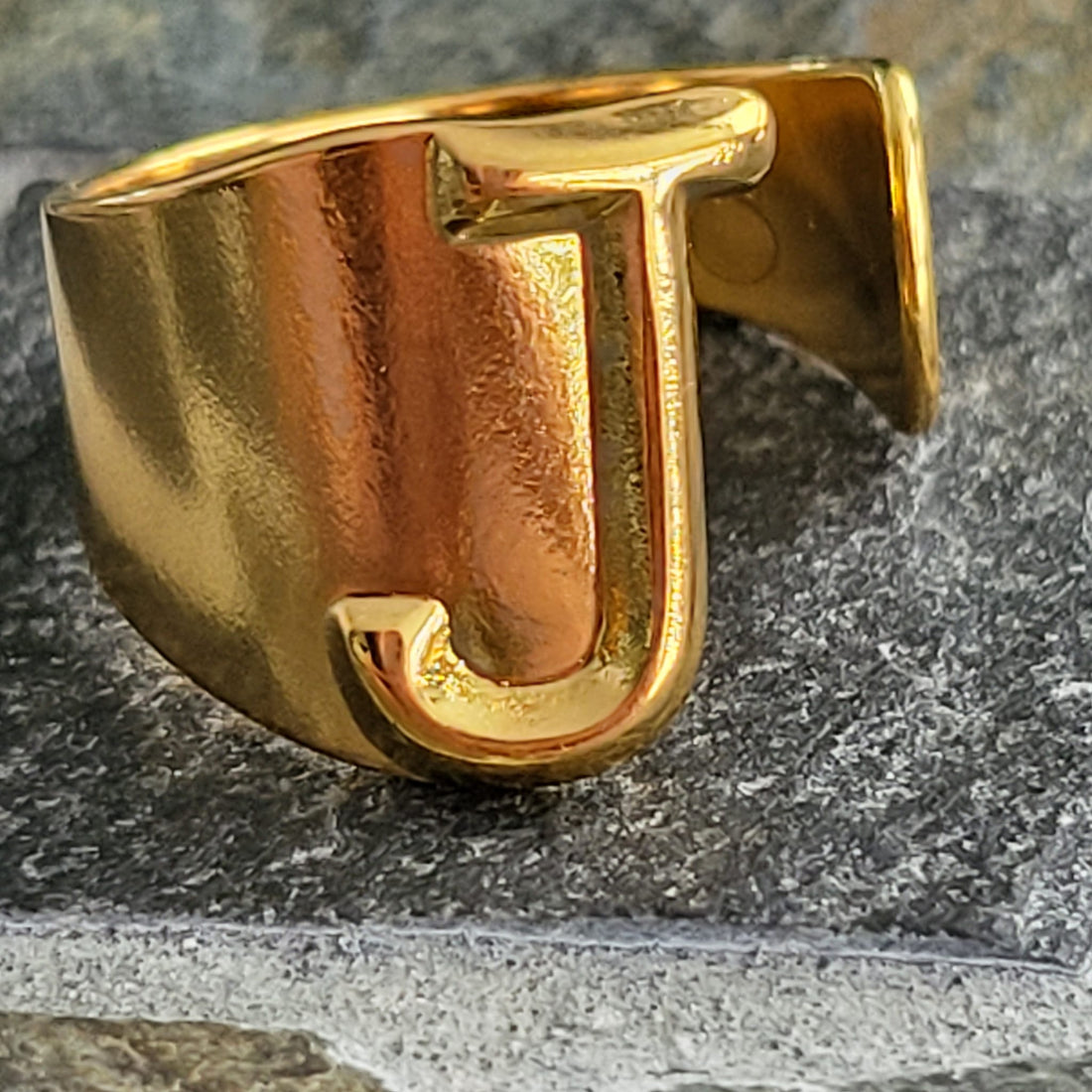 Luxe Ring - Initial- J