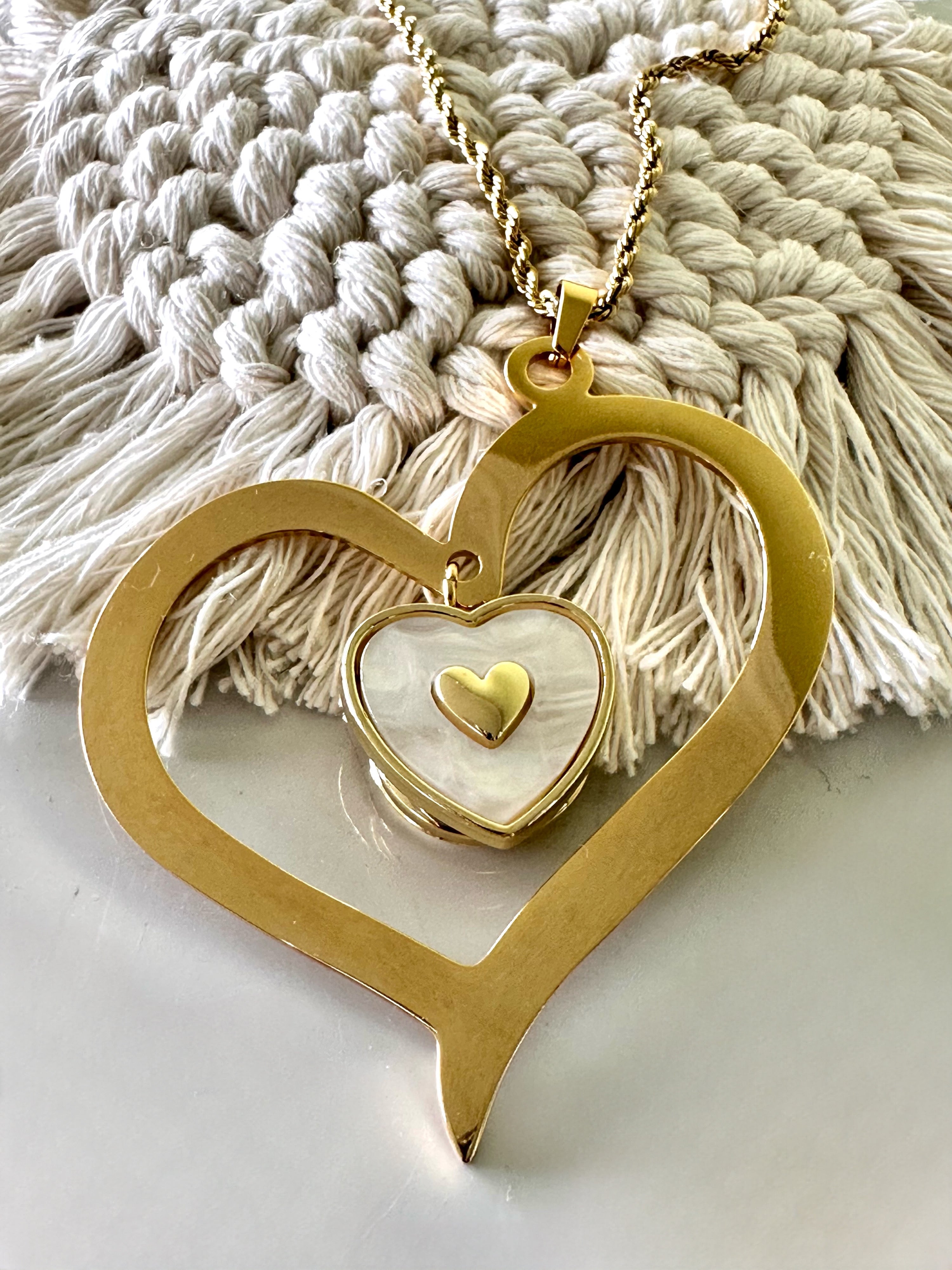 Luxe Bright Heart Pendant (Gold)