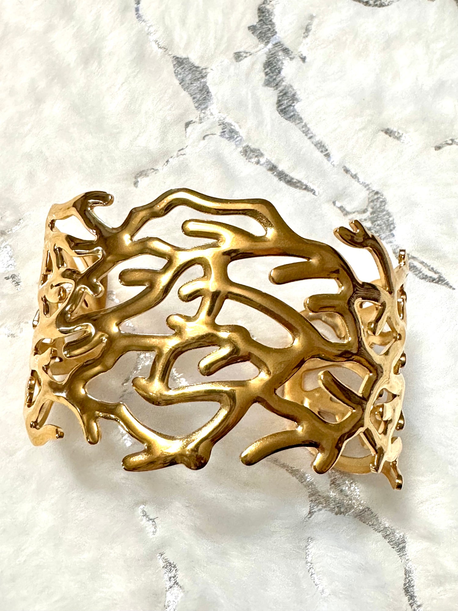 CUFF BANGLE - GOLDEN BRANCHES (GOLD)