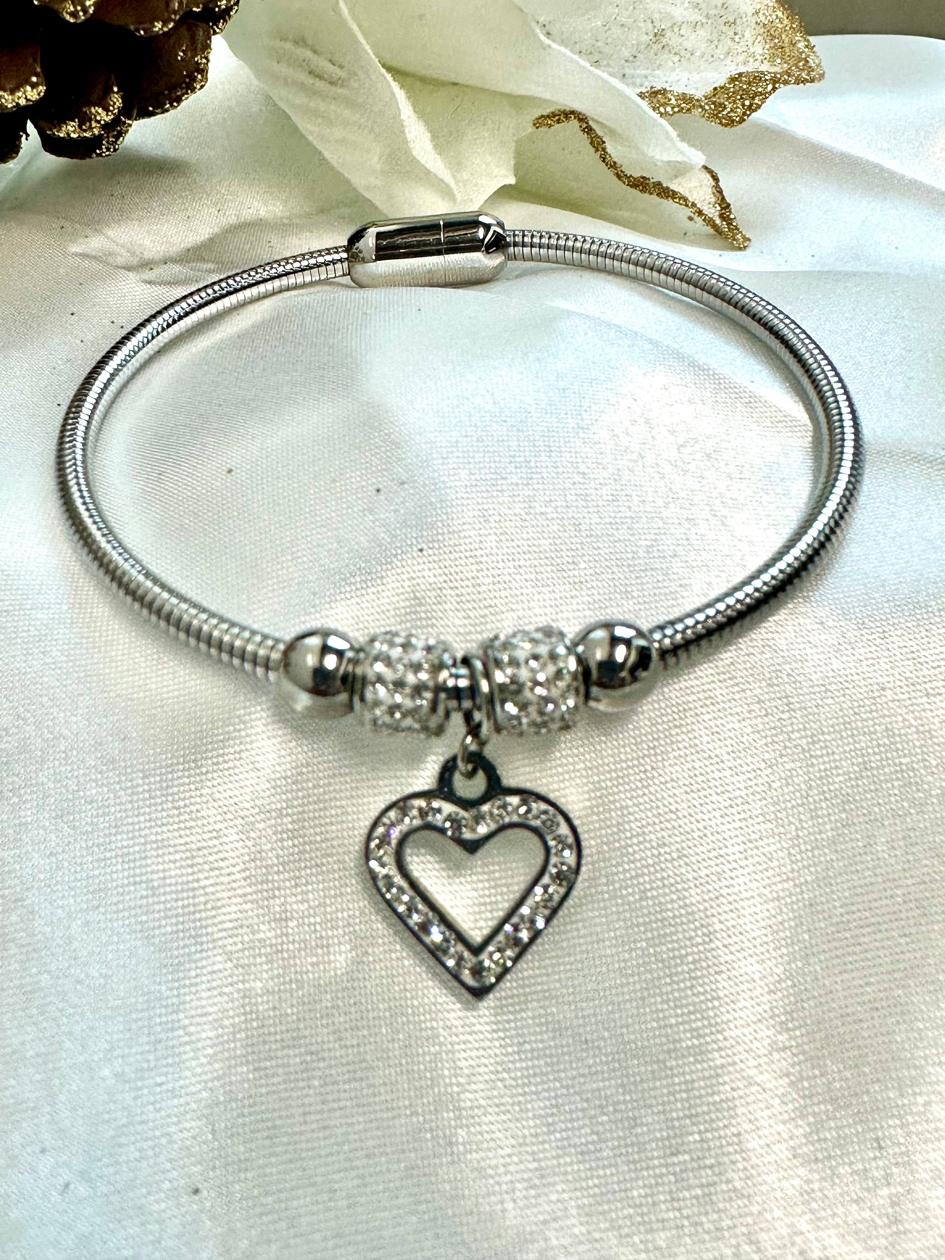 Luxe Staineless Steel Bangle - Sweet Love (Silver)