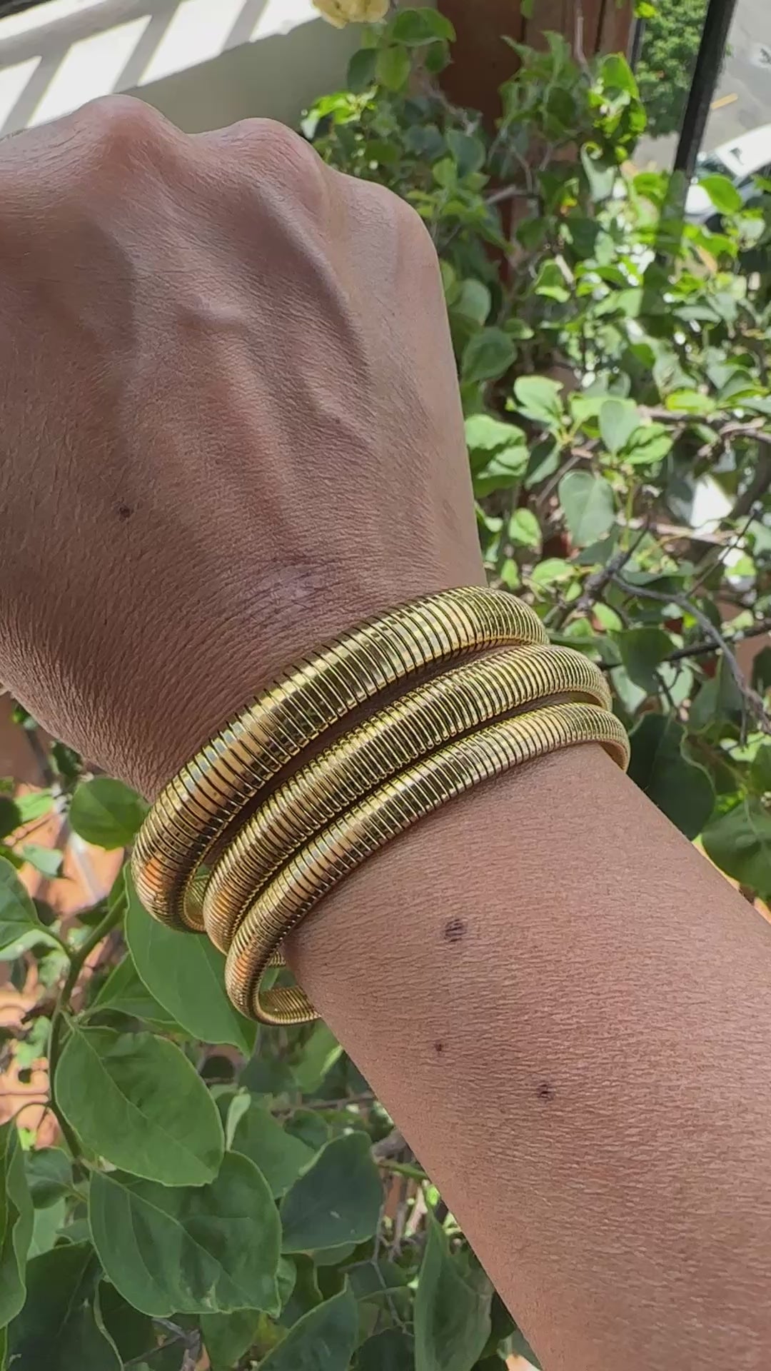 Chic Gold Bracelets Set