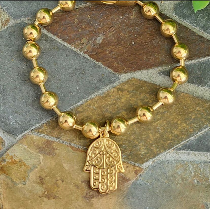 Stainless Steel Necklace Set - Zamak Big Hamsa (Gold)