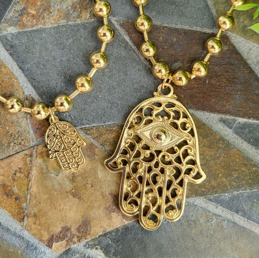 Stainless Steel Necklace Set - Zamak Big Hamsa (Gold)